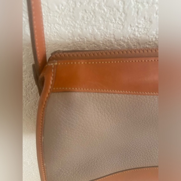 Dooney & Bourke Vintage 80s Shoulder Crossbody Leather Bag - Picture 7 of 13